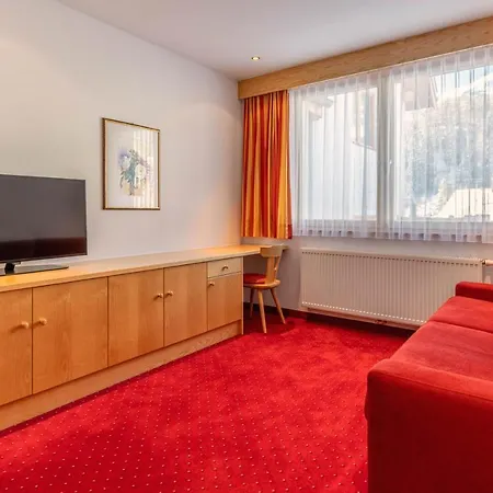 Schwarzer Adler Hotel 2*
