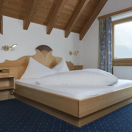 Hotel Schwarzer Adler Reschen